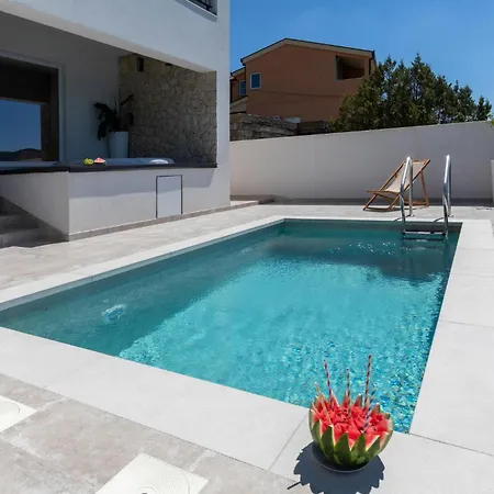 Tatil Evi Pet Friendly In With Kitchen Klek