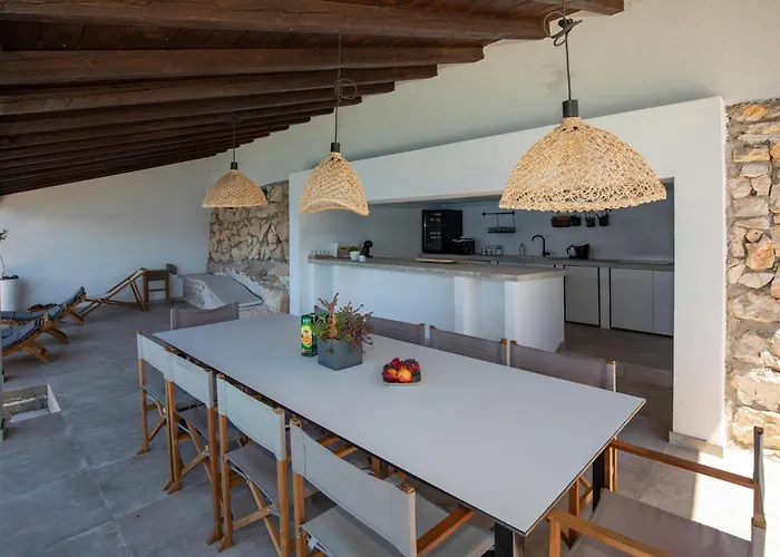 Pet Friendly In With Kitchen * Klek