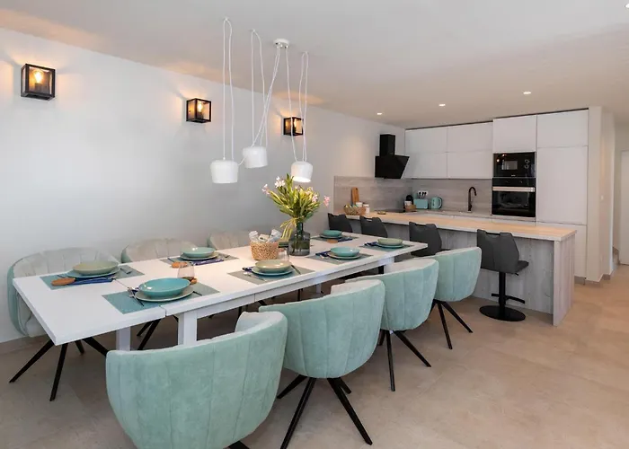 Дом отдыха Pet Friendly In With Kitchen